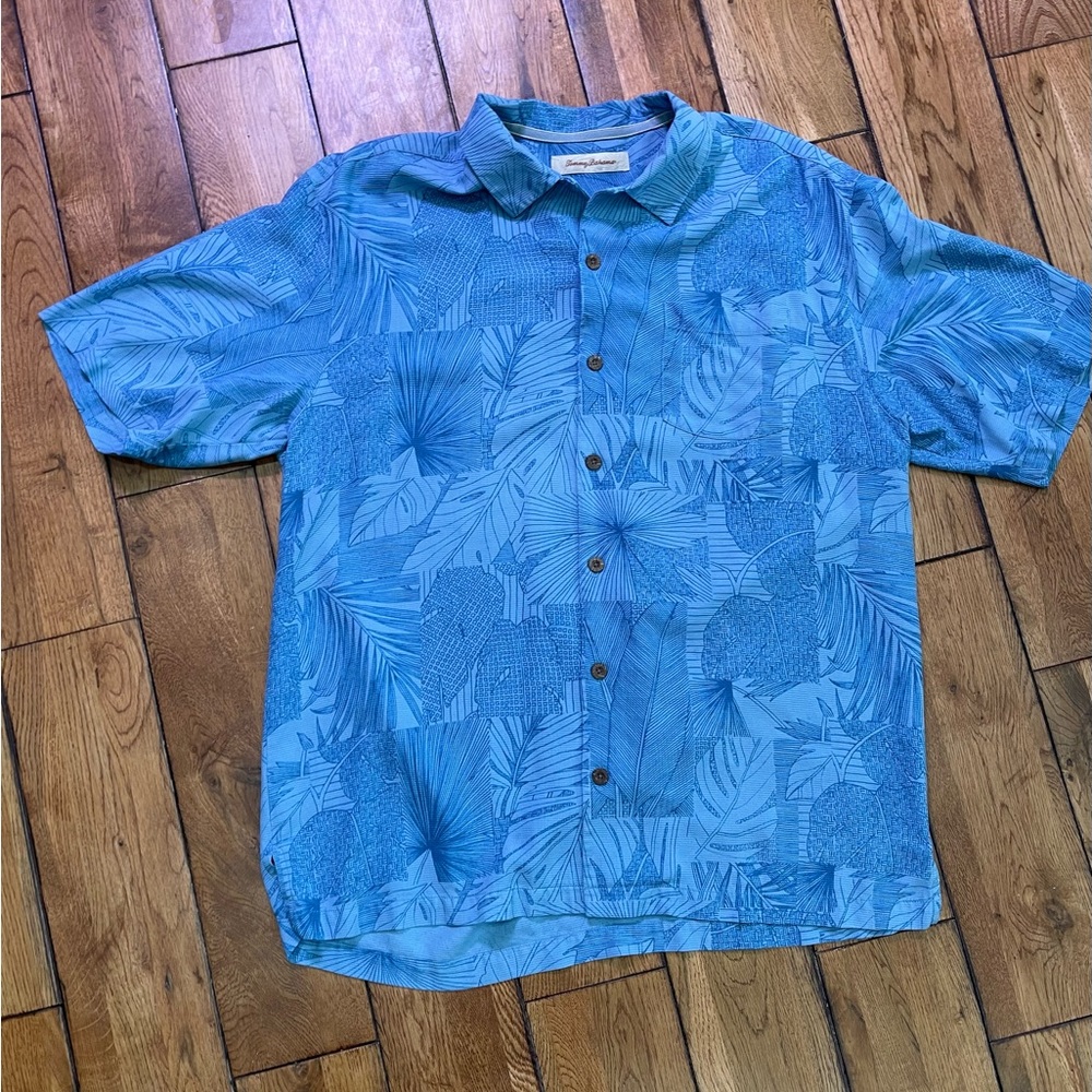 Tommy Bahama Silk Tropical Leaves Short Sleeve Button Down Shirt Men's L